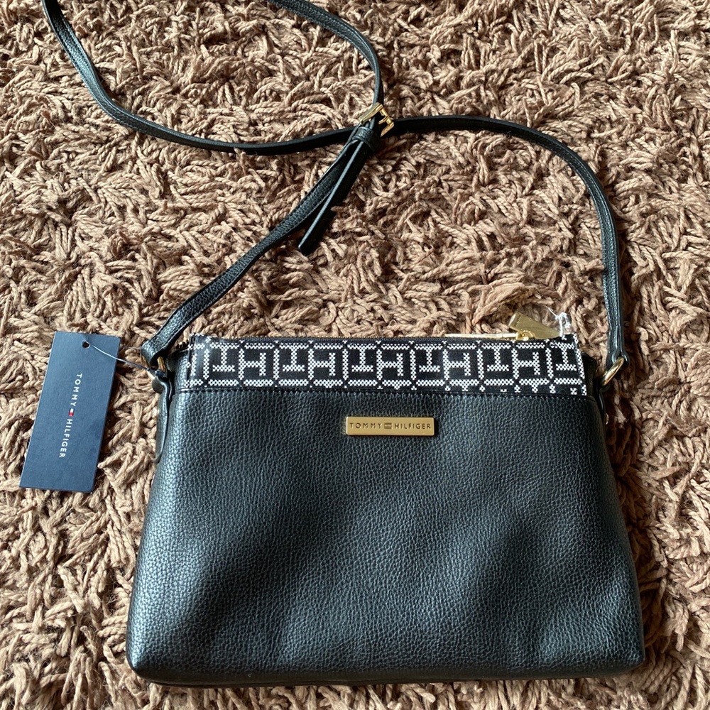 Tommy Hilfiger crossbody bag